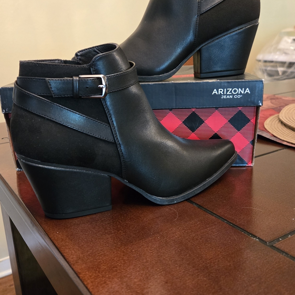 Black Ankle Boots for Women